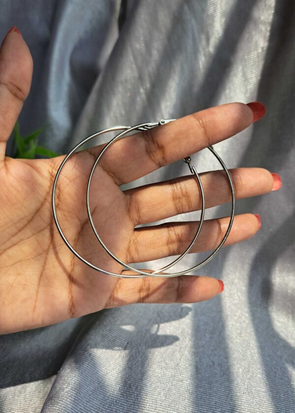 Light hoop earrings